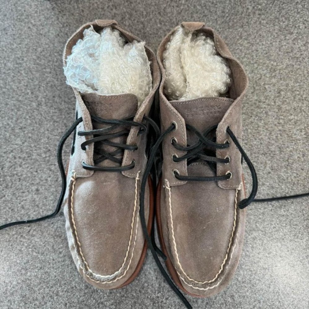 New! Men's Sperry Top-Sider A/O Chukka Grey Suede Shotes - Size 12